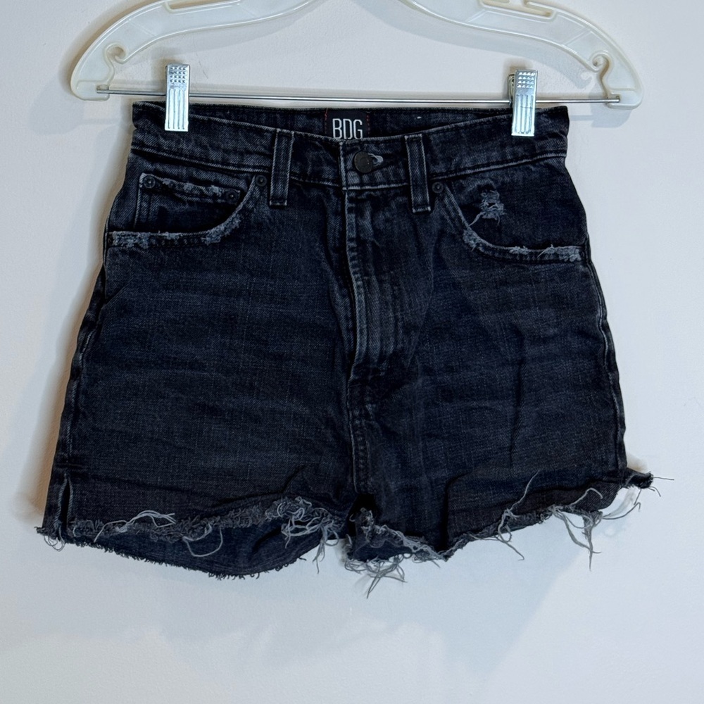 🔥BDG women’s Shorts Size 25 Black EUC🔥